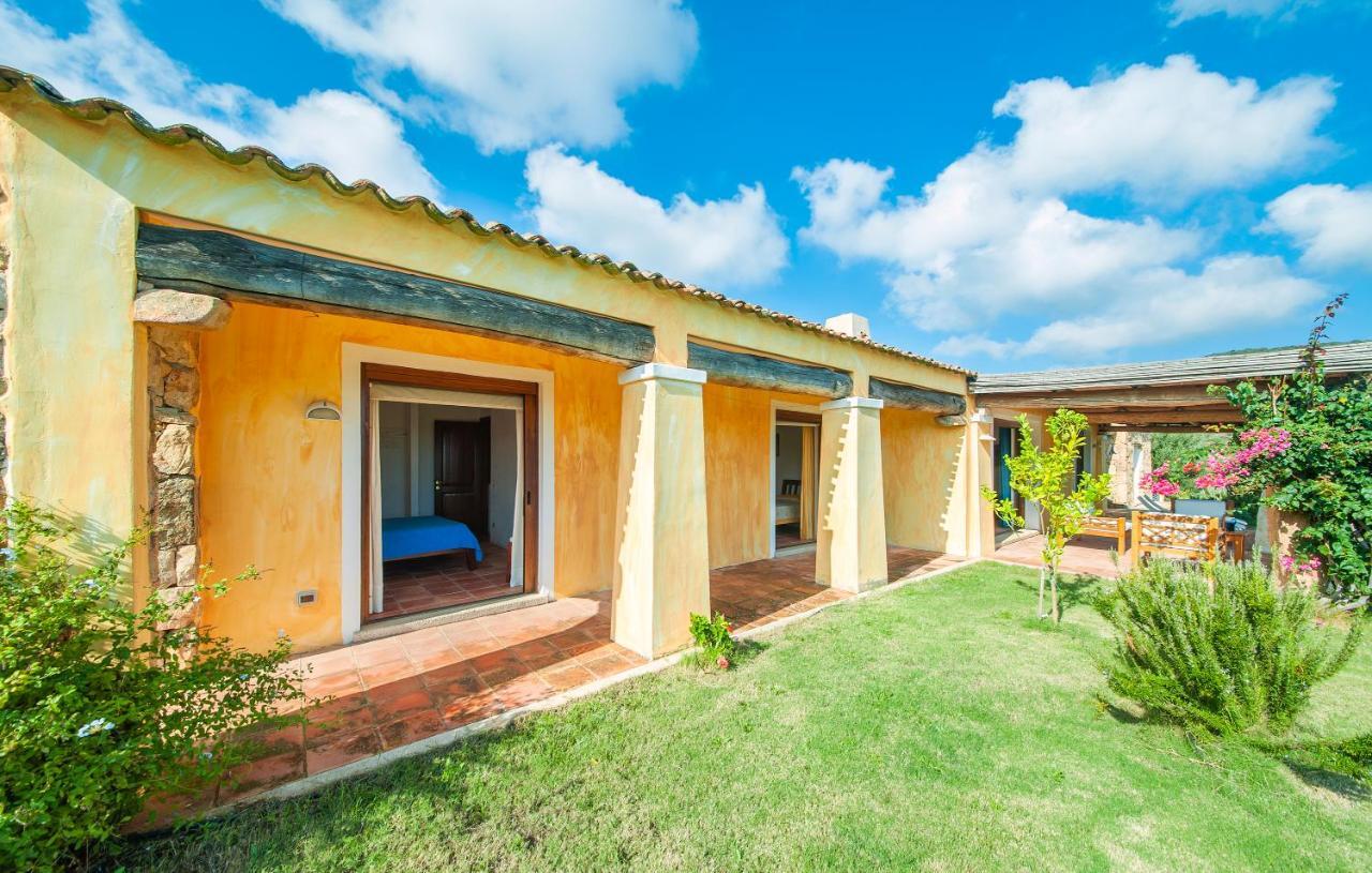 Villa Graniti San Pantaleo Exterior foto