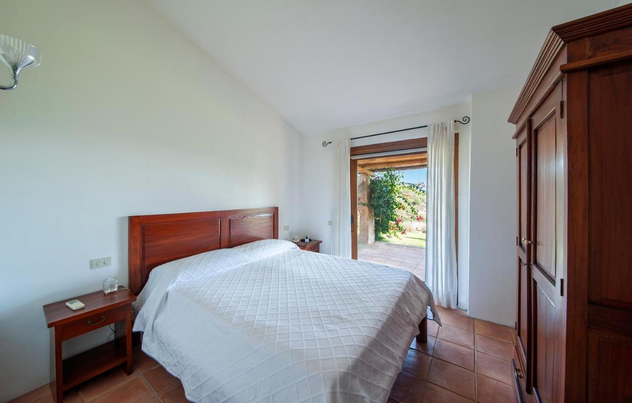 Villa Graniti San Pantaleo Exterior foto