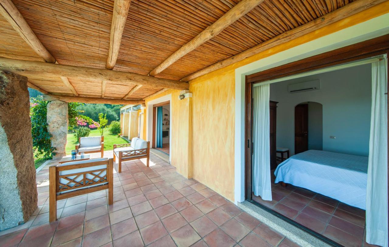 Villa Graniti San Pantaleo Exterior foto